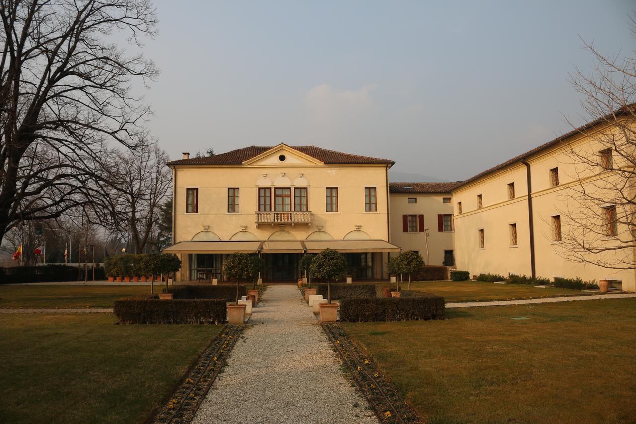 Hotel Villa Ca' Sette Bassano del Grappa Extérieur photo